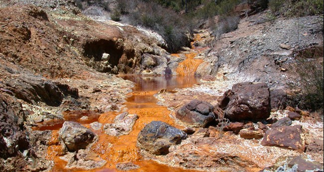 Rust colored Rio Tinto River