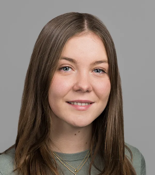 Potrait Nicole.jpg